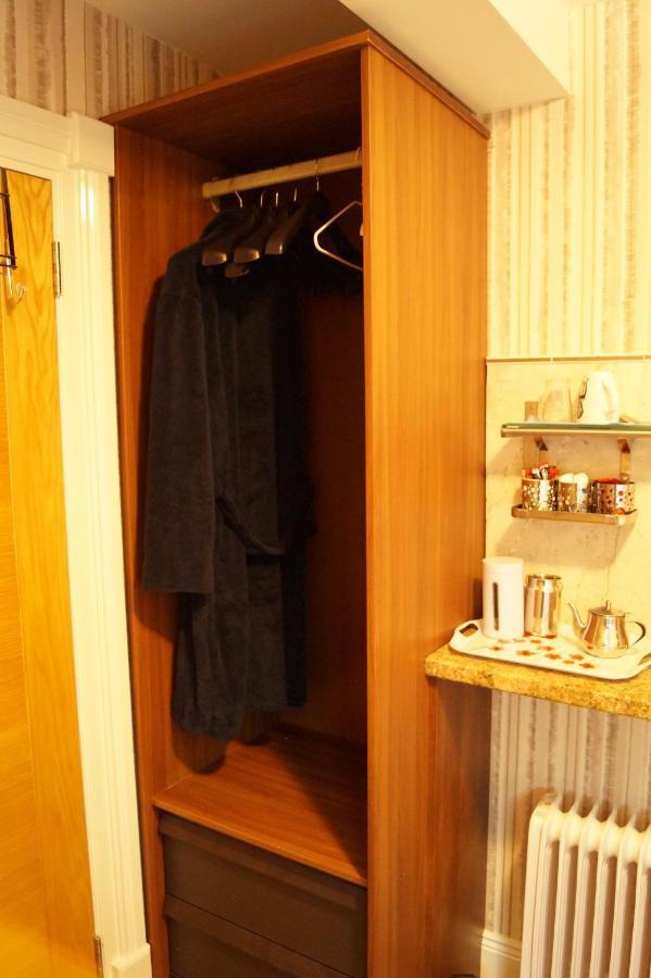 Marie'S Bed And Breakfast Coolock Bagian luar foto