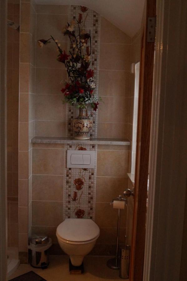 Marie'S Bed And Breakfast Coolock Bagian luar foto