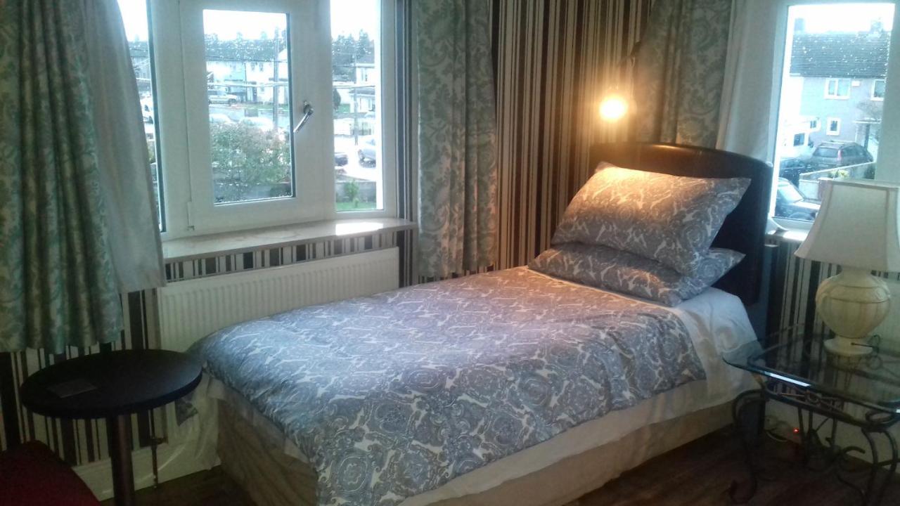 Marie'S Bed And Breakfast Coolock Bagian luar foto